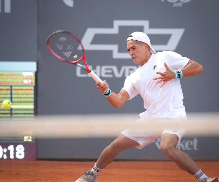 Sebastian Baez Shouted Champion Of The Challenger Of Buenos Aires And Prolongs An Unforgettable Season Sportsbugz