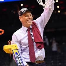 Porter Moser: Height, Wife, Daughter, Family, Salary, Son, Wiki